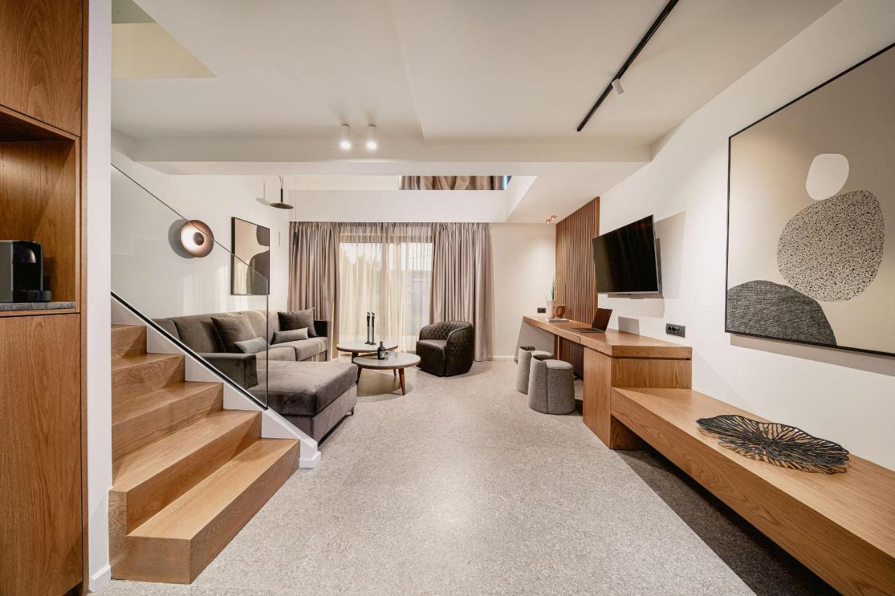 نافبليو Origami Boutique Residences المظهر الخارجي الصورة